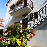 Si Rovinj
